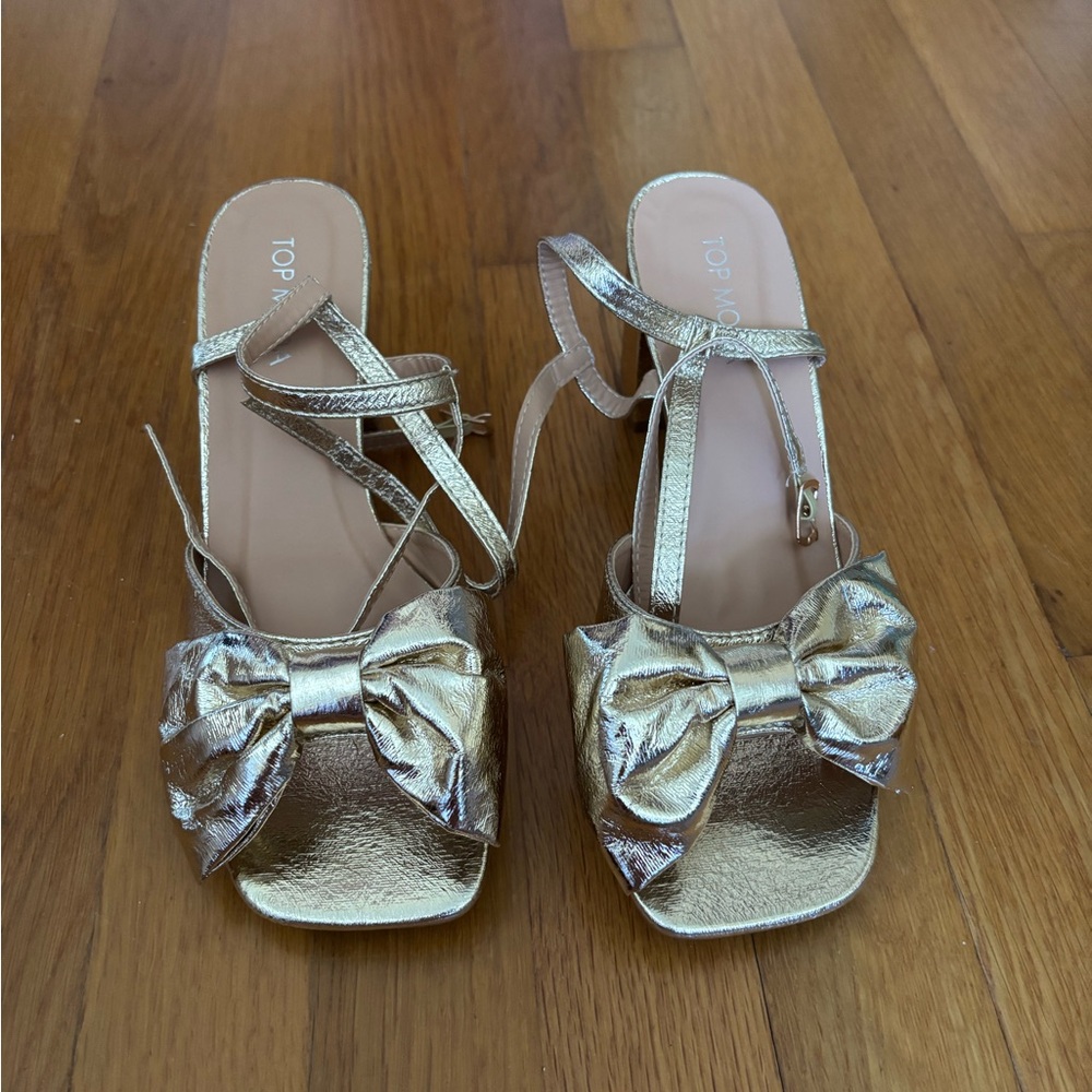 TOP Moda Gold High Heel Stilettos